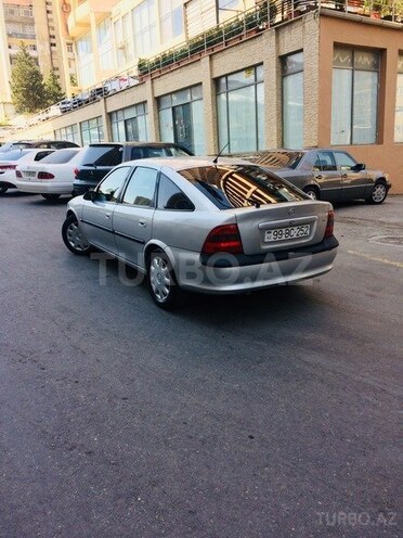 Opel Vectra 1998, 248,000 km - 1.8 l - Bakı