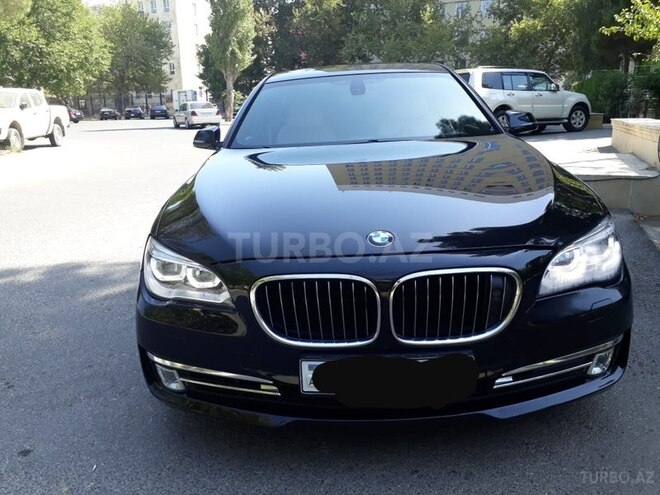 BMW 750 2012, 126,000 km - 4.4 л - Bakı
