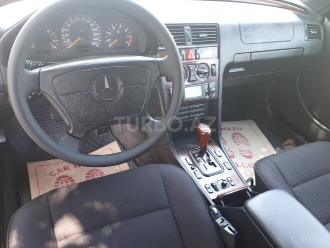 Mercedes C 240 1998, 221,000 km - 2.4 л - Gəncə