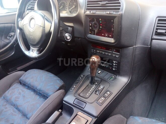 BMW 320 1997, 300,000 km - 2.0 l - Bakı