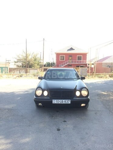 Mercedes E 230 1996, 401,000 km - 2.3 l - Bakı