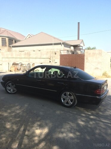 Mercedes E 230 1996, 401,000 km - 2.3 l - Bakı