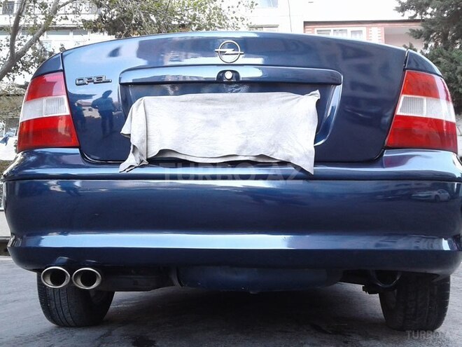 Opel Vectra 1998, 245,000 km - 1.8 l - Bakı