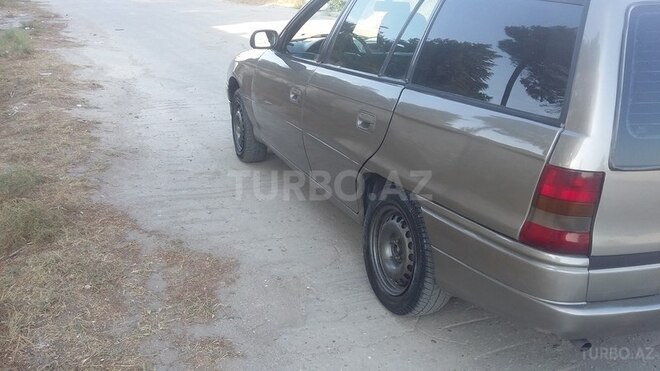 Opel Astra 1995, 312,409 km - 1.6 l - Bakı