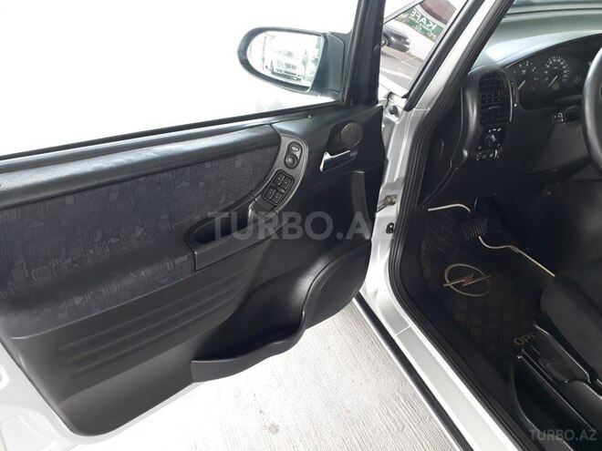 Opel Zafira 1999, 219,000 km - 1.8 l - Gəncə