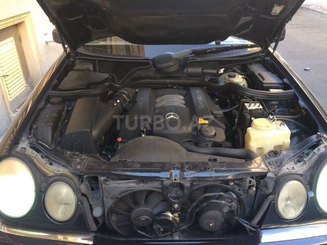 Mercedes E 320 1998, 270,000 km - 3.2 л - Bakı