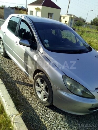 Peugeot 307 2002, 186,000 km - 2.0 l - Şabran