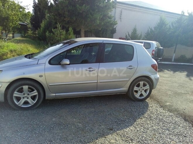 Peugeot 307 2002, 186,000 km - 2.0 l - Şabran