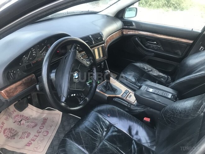 BMW 528 1996, 342,654 km - 2.8 l - Bakı