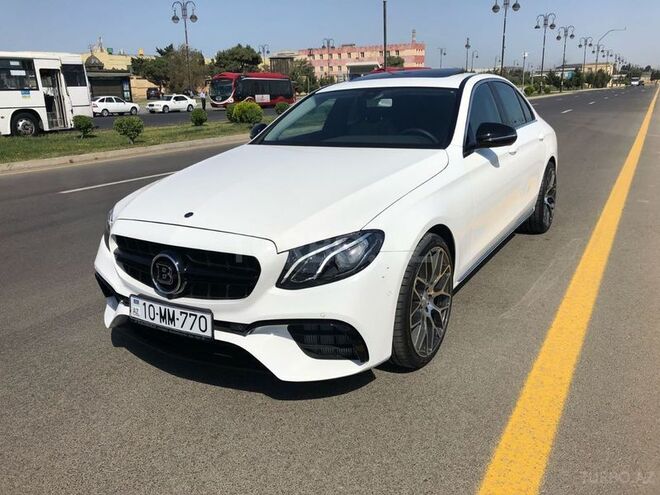 Mercedes E 250 2018, 7,700 km - 2.5 l - Bakı