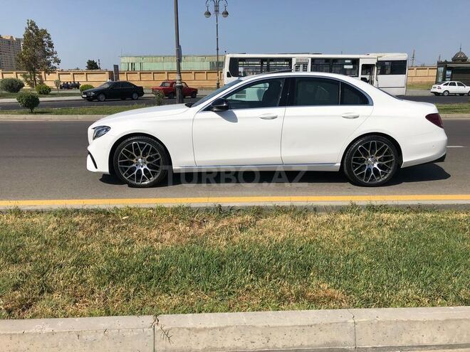 Mercedes E 250 2018, 7,700 km - 2.5 l - Bakı