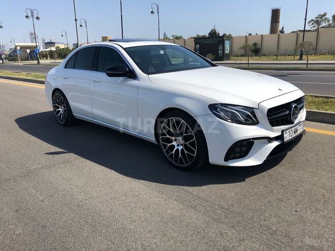 Mercedes E 250 2018, 7,700 km - 2.5 l - Bakı