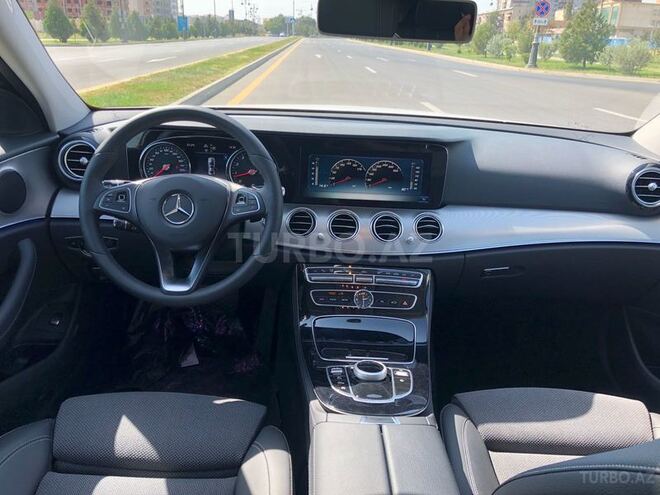 Mercedes E 250 2018, 7,700 km - 2.5 l - Bakı