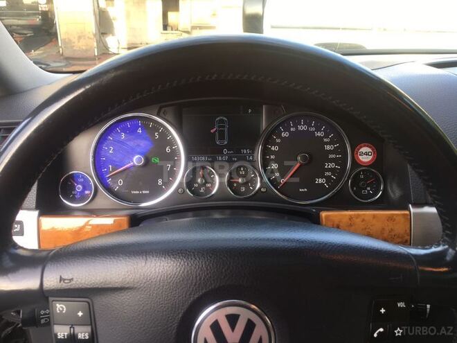 Volkswagen Touareg 2008, 143,000 km - 4.2 l - Bakı