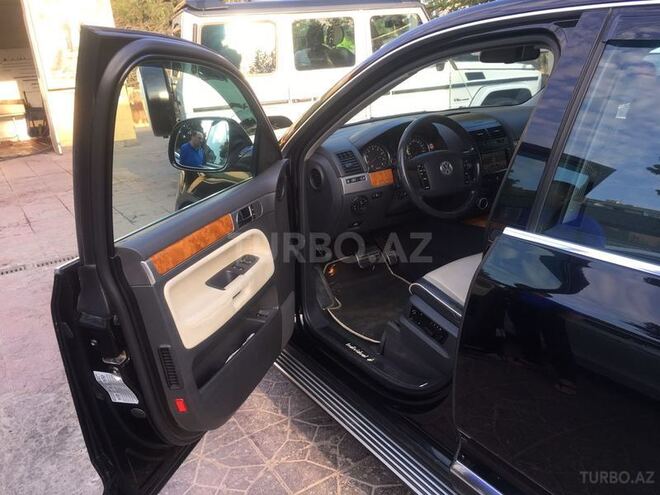Volkswagen Touareg 2008, 143,000 km - 4.2 l - Bakı