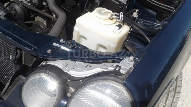 Mercedes E 230 1997, 358,245 km - 2.3 l - Bakı