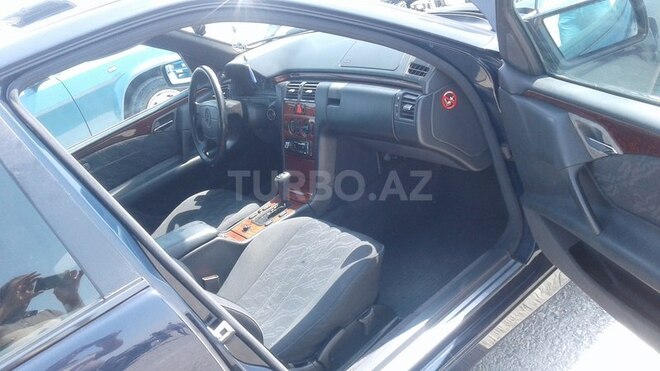 Mercedes E 230 1997, 358,245 km - 2.3 l - Bakı