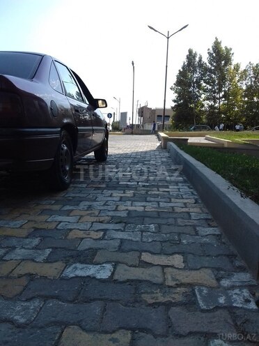 Opel Vectra 1995, 323,455 km - 1.8 l - Bakı