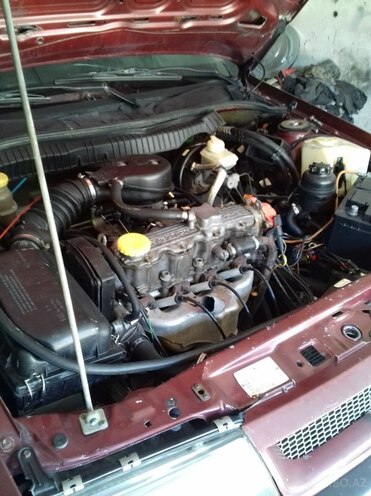 Opel Vectra 1995, 323,455 km - 1.8 l - Bakı