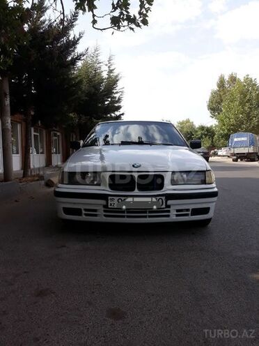 BMW 118 1994, 308,125 km - 1.8 l - Bakı