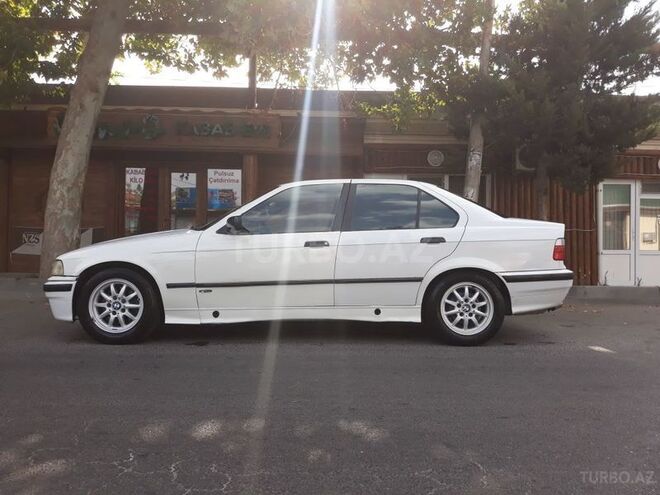 BMW 118 1994, 308,125 km - 1.8 l - Bakı