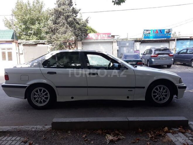 BMW 118 1994, 308,125 km - 1.8 l - Bakı