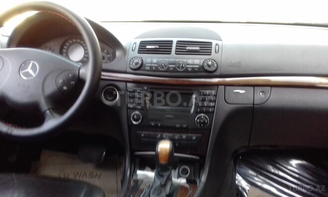 Mercedes E 220 2005, 492,000 km - 2.2 l - Bakı