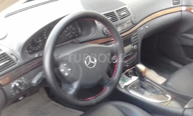 Mercedes E 220 2005, 492,000 km - 2.2 l - Bakı