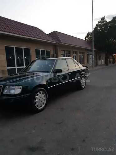 Mercedes E 280 1995, 240,000 km - 2.8 l - Ağsu