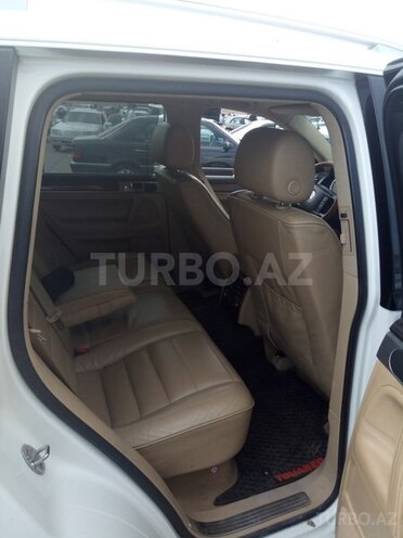 Volkswagen Touareg 2006, 137,000 km - 4.2 л - Bakı