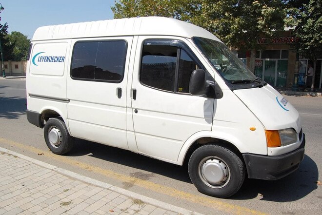 Ford Transit 1999, 250,000 km - 2.5 l - Ağstafa
