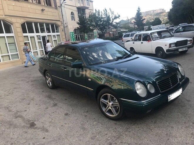 Mercedes E 230 1998, 269,007 km - 2.3 l - Bakı
