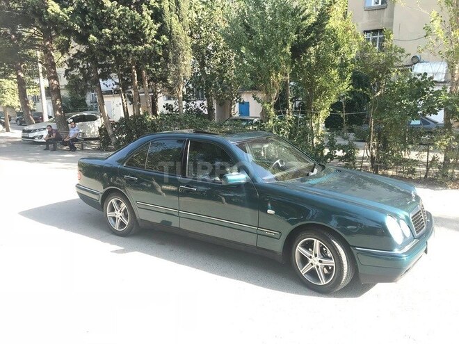 Mercedes E 230 1998, 269,007 km - 2.3 l - Bakı