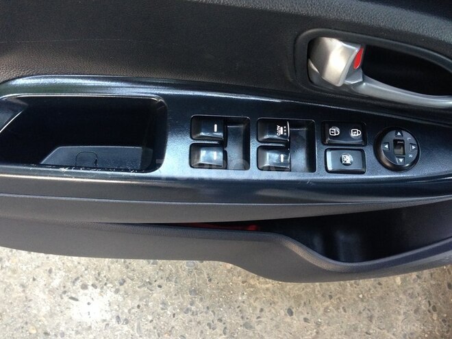 Kia Rio 2014, 71,847 km - 1.4 l - Sumqayıt