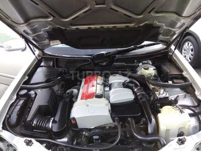 Mercedes E 200 2000, 249,000 km - 2.0 l - Bakı