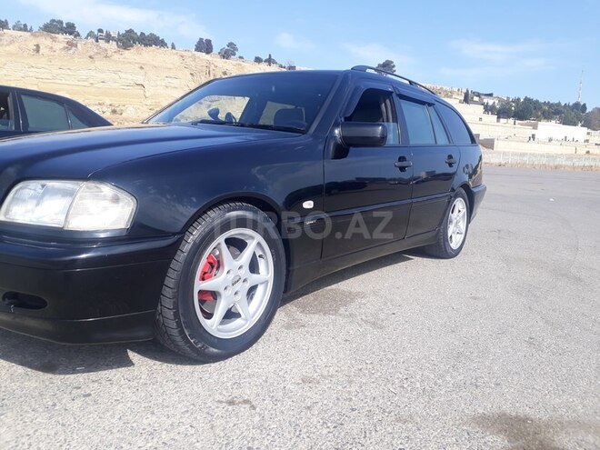 Mercedes C 220 1999, 298,608 km - 2.2 л - Bakı