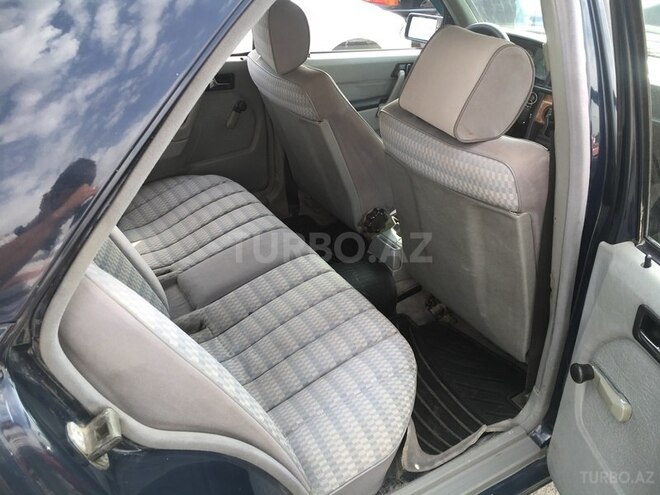 Mercedes 190 1992, 385,553 km - 1.8 l - Bakı