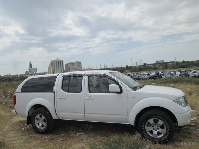 Nissan Navara 2012, 180,000 km - 2.5 l - Bakı