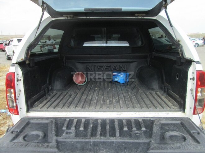 Nissan Navara 2012, 180,000 km - 2.5 l - Bakı