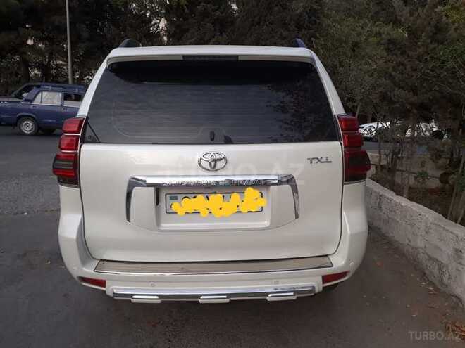 Toyota Prado 2010, 124,000 km - 2.7 л - Bakı