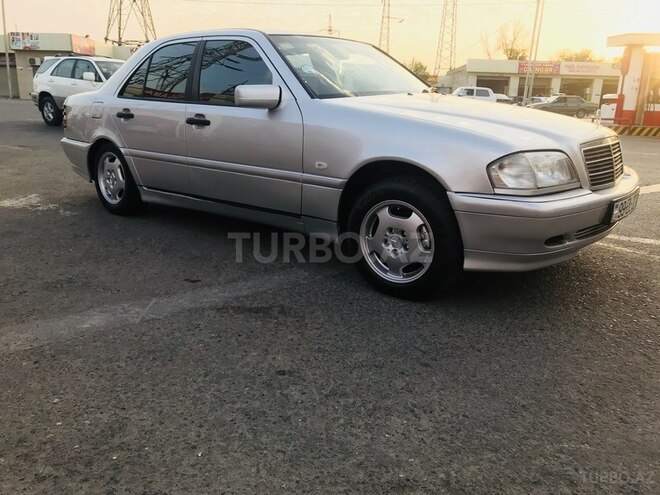 Mercedes C 200 2000, 296,000 km - 2.0 л - Sumqayıt