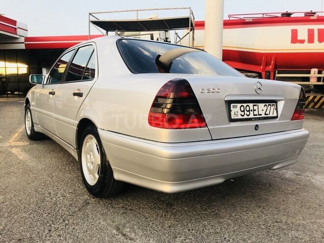 Mercedes C 200 2000, 296,000 km - 2.0 л - Sumqayıt