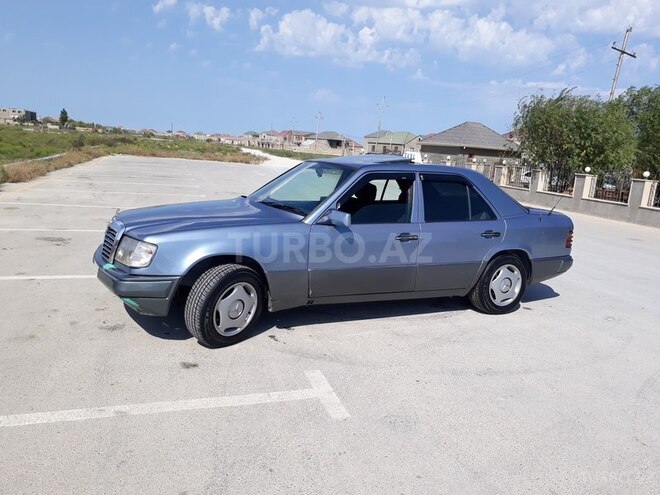 Mercedes E 200 1990, 450,000 km - 2.0 l - Bakı