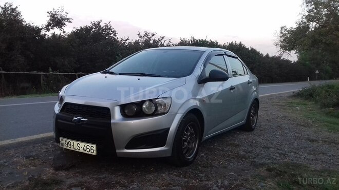 Chevrolet Aveo 2012, 117,000 km - 1.4 l - Qax