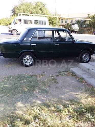 LADA (VAZ) 21011 1976, 322,112 km - 1.4 л - Salyan