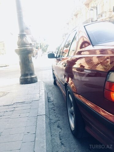 BMW 320 1995, 437,000 km - 2.0 л - Bakı