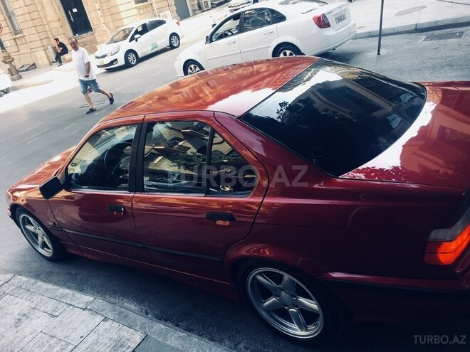BMW 320 1995, 437,000 km - 2.0 л - Bakı