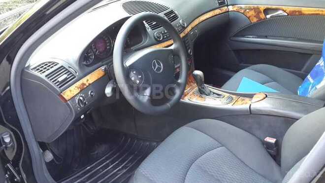 Mercedes E 240 2004, 211,000 km - 2.6 l - Bakı