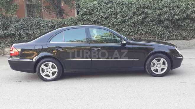 Mercedes E 240 2004, 211,000 km - 2.6 l - Bakı