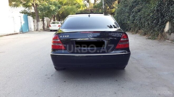 Mercedes E 240 2004, 211,000 km - 2.6 l - Bakı
